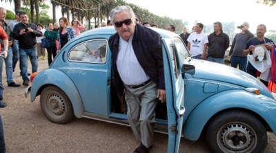 Vosvos'lu lider görevini bıraktı